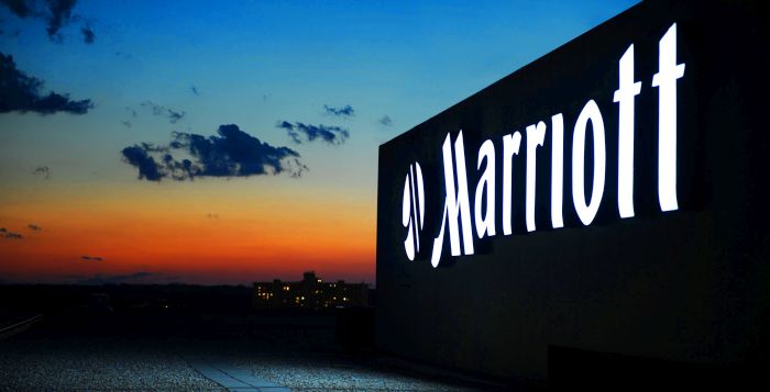 Il ceo di Marriott attacca Trump