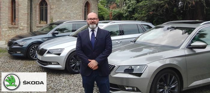 Giorgio Magnanini presenta Škoda superb