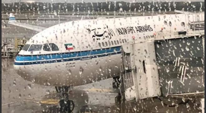 Kuwait Airways decolla