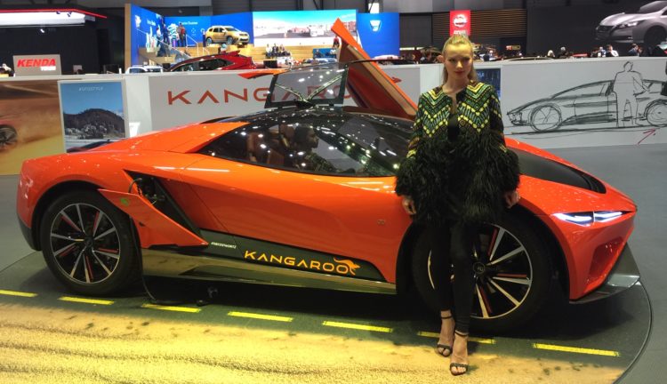 Donne e auto