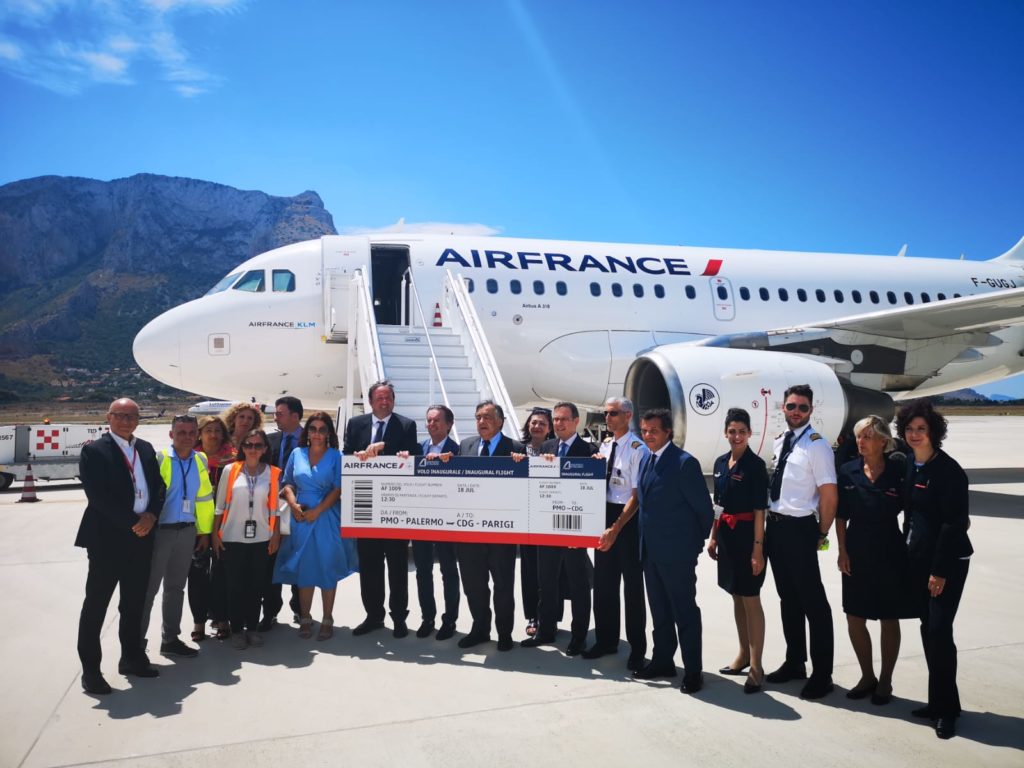 Air France collega Palermo e Parigi