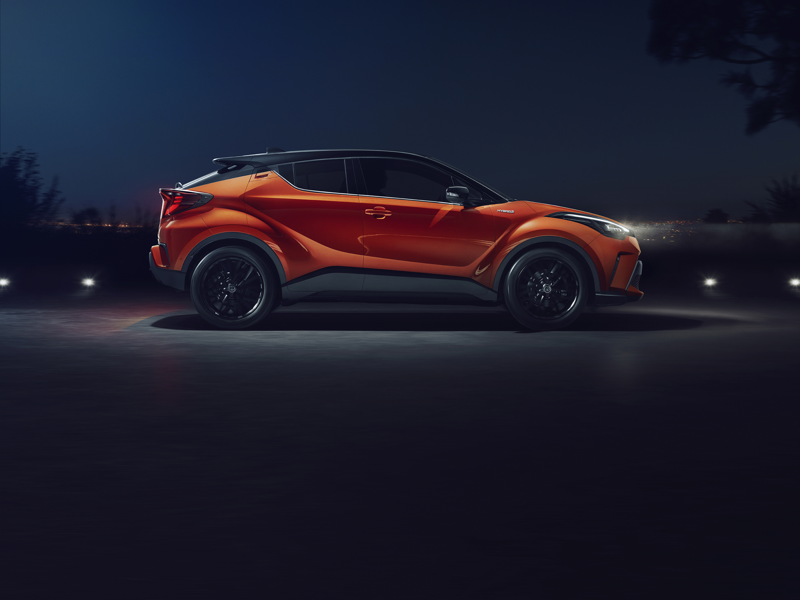 nuovo toyota ch-r