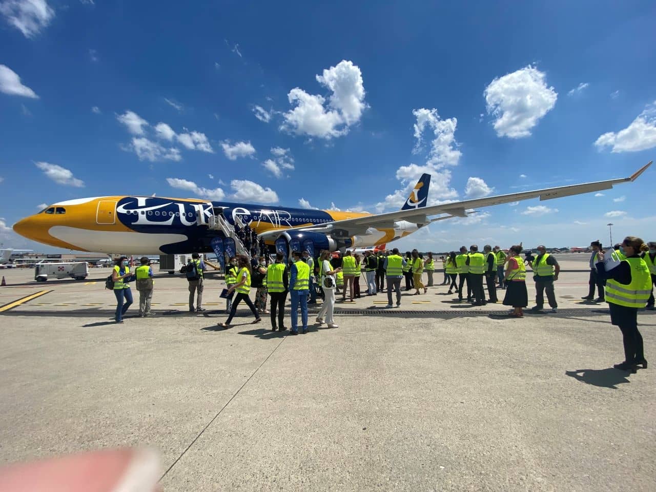 Luke Air Airbus 330