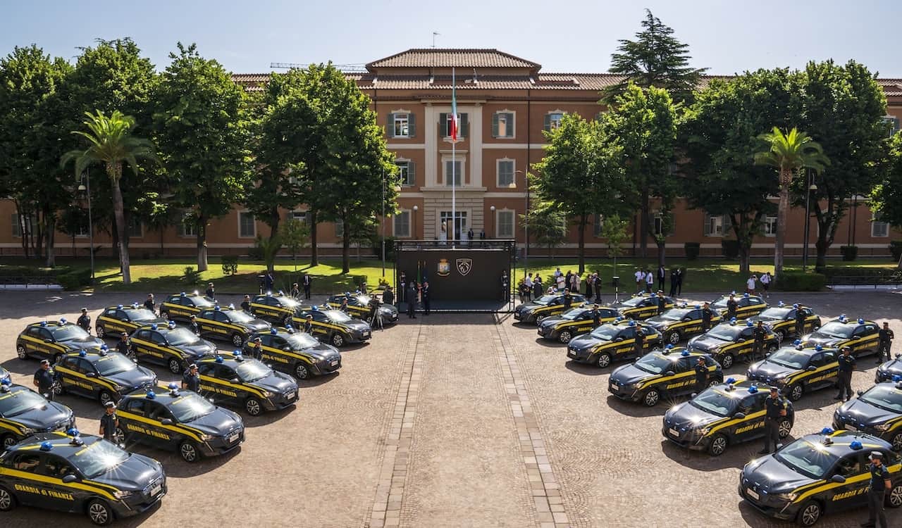 Auto elettriche Peugeot