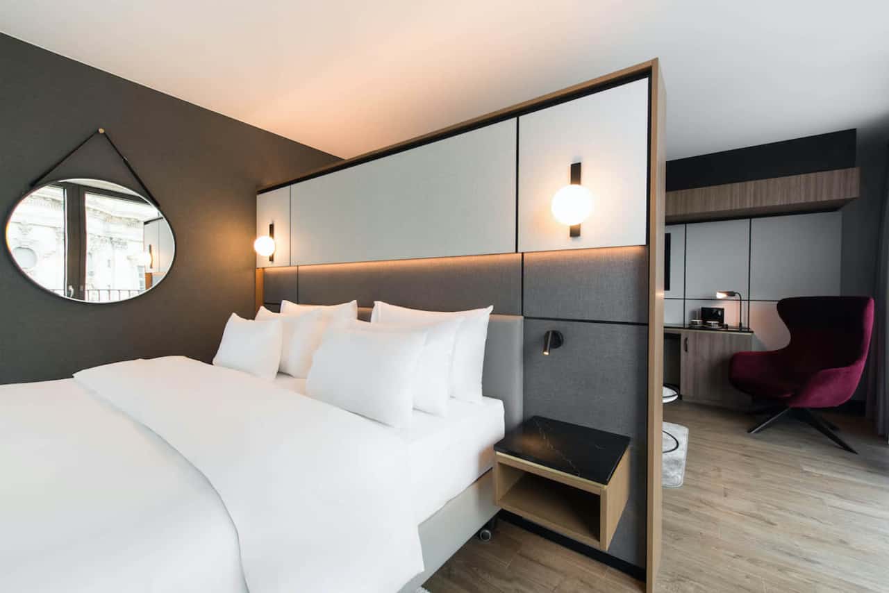 junior-suite-family-room-radisson-hotel-Berlino