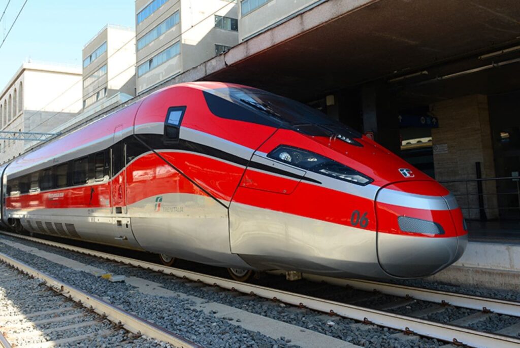 ritardi treni estate 2022