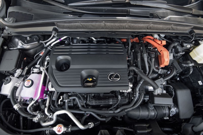 Lexus RX 2023 plugin turbo