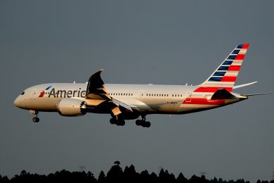 American Airlines vola a Napoli