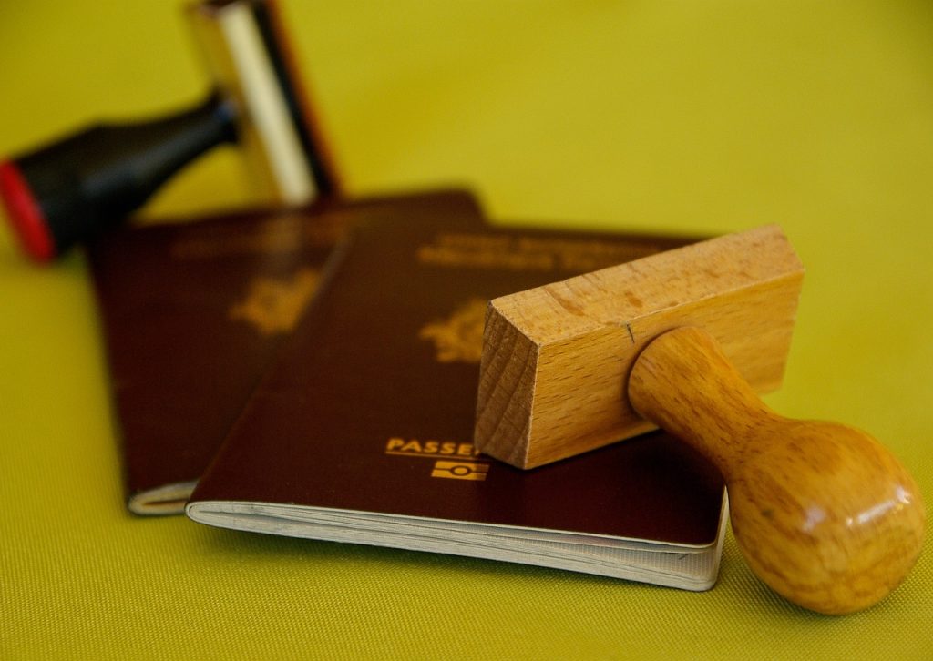 passaporto urgente per lavoro