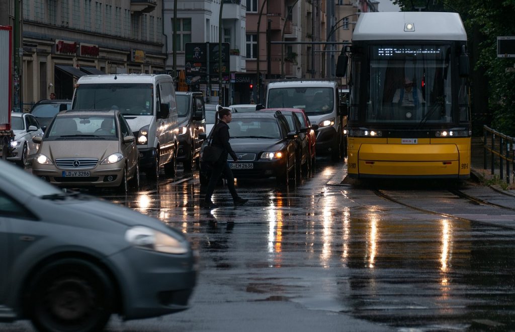 andare lavoro auto