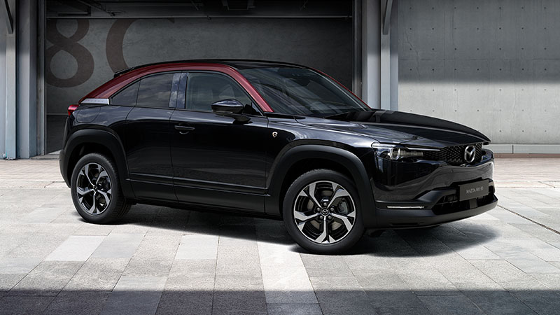 Noleggio Mazda MX-30 R-EV solo 289 euro al mese