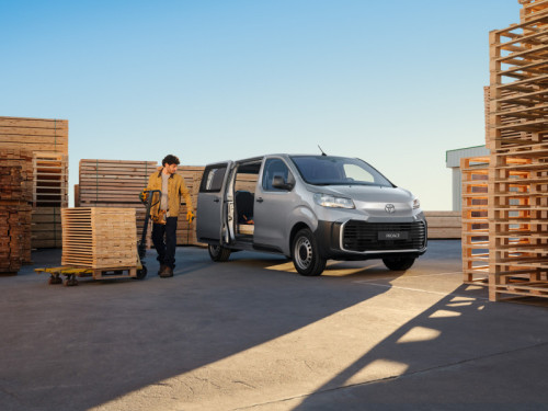 Toyota LCV