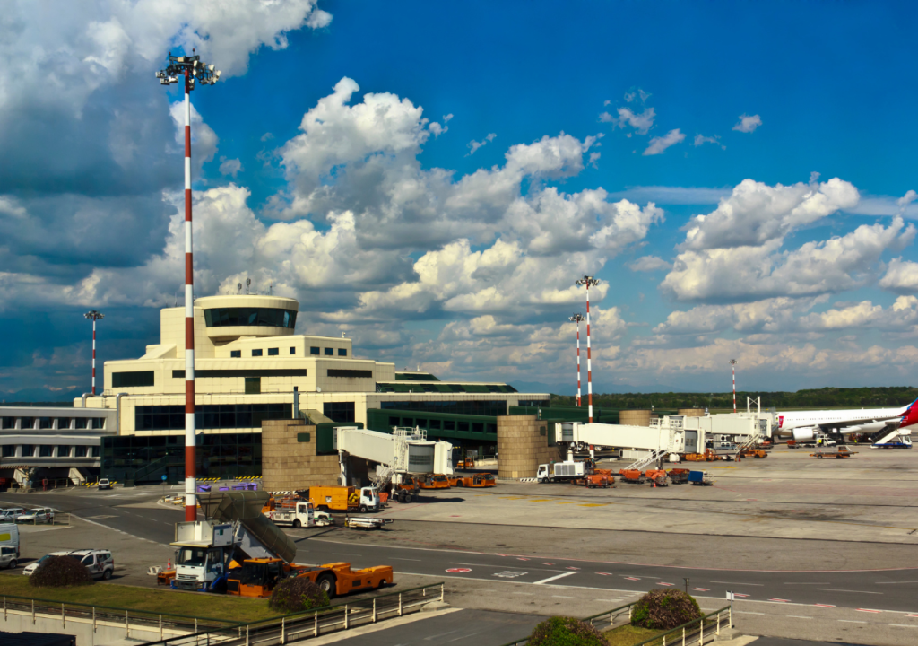 Scioperi aerei gennaio 2025 disagi a Malpensa e Linate il 10