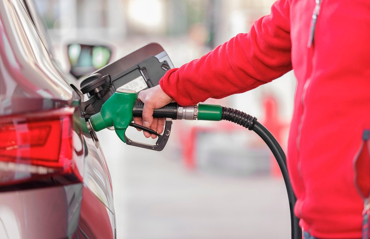 Distributori energia elettrica e gas. Stazioni di servizio - Energia BC