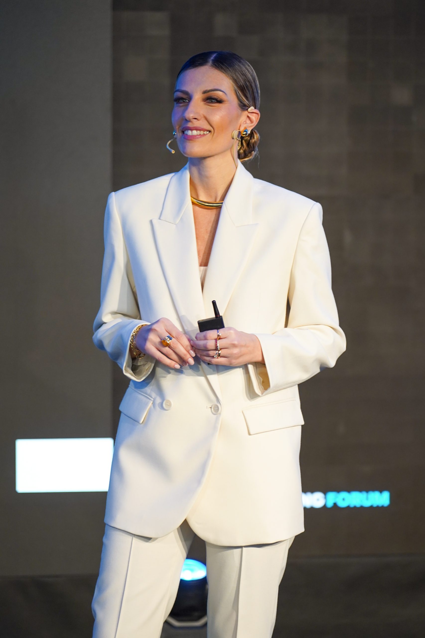 Nelly Bonfiglio hrs