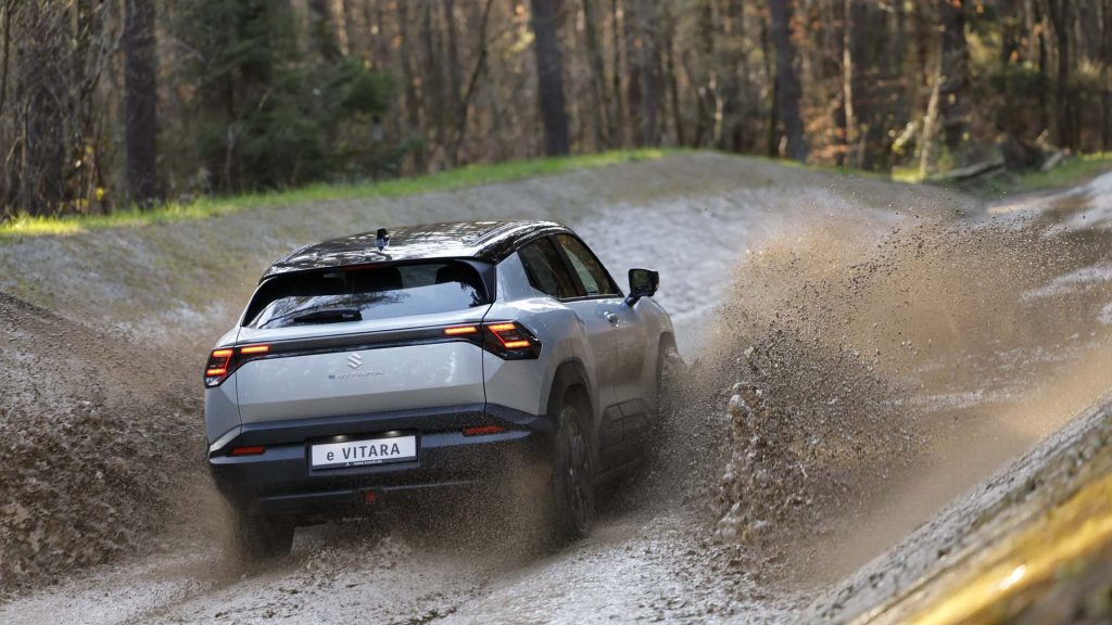 suzuki vitara elettrica