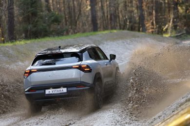 suzuki vitara elettrica