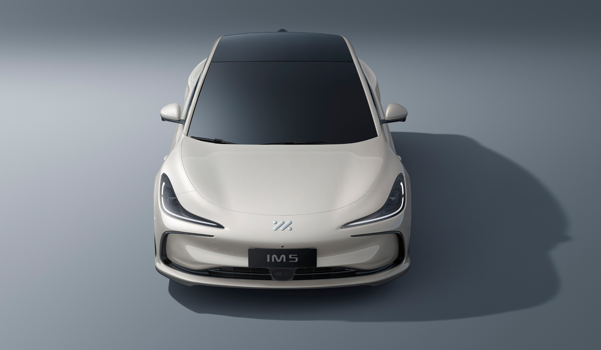 mg auto rivale tesla