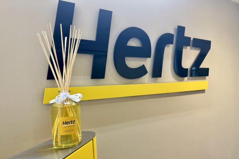 Hertz celebra 65 anni