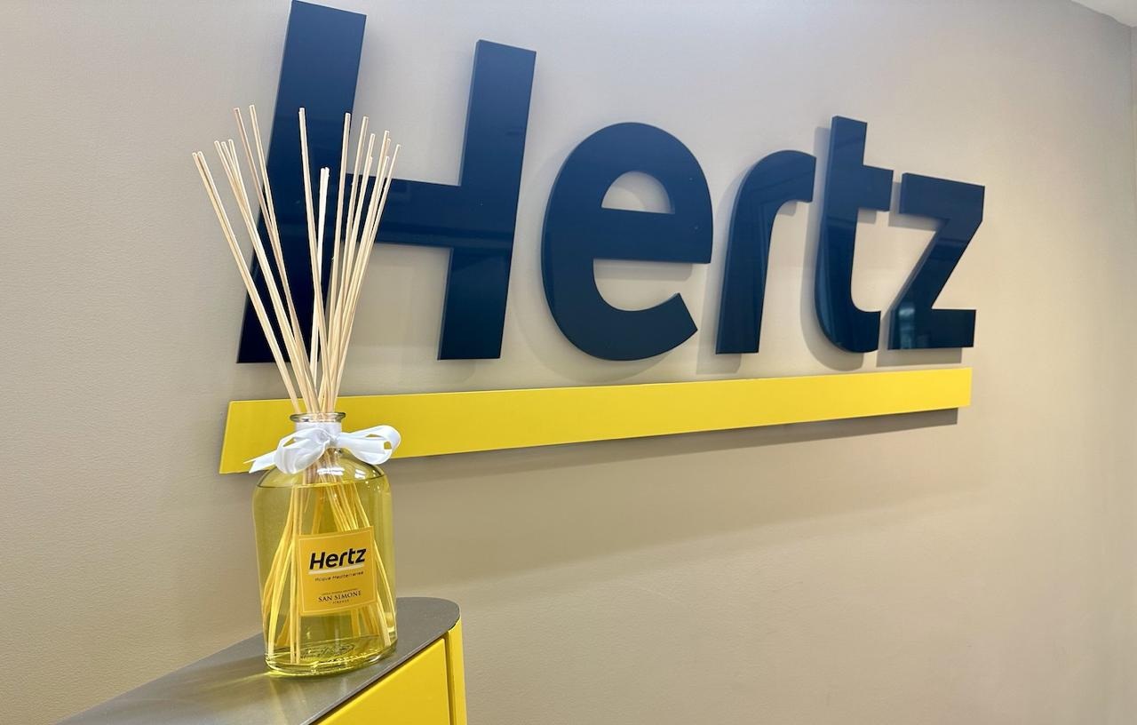 Hertz celebra 65 anni