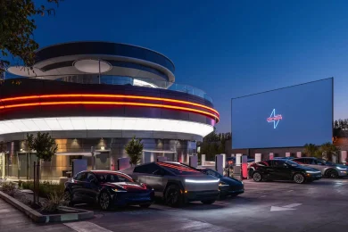 Tesla-Diner-2025-06-jpg