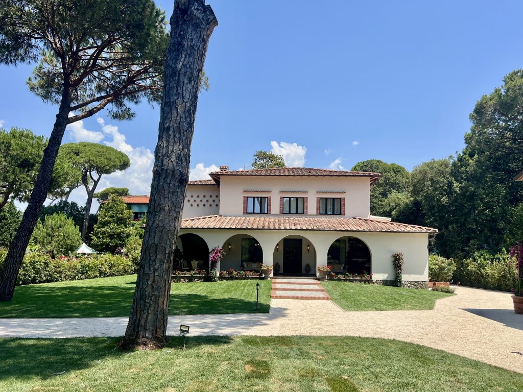 Villa Radici Forte dei Marmi, Pregio reinterpretato