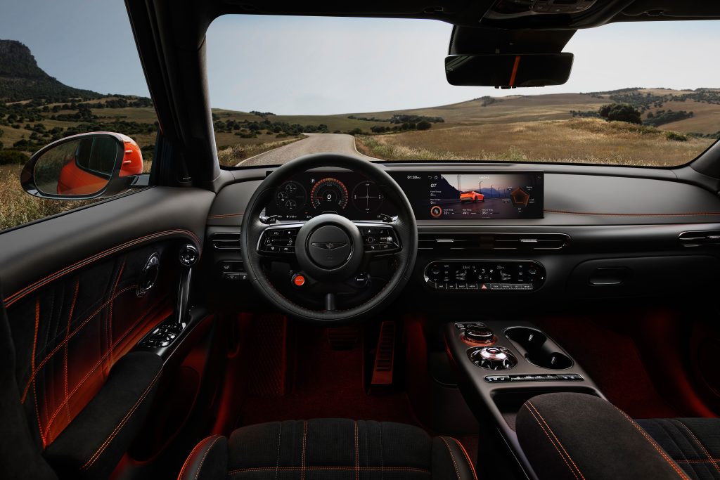 Genesis-GV60-Magma-3 (1).jpg 