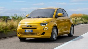 fiat-500-hybrid-01-mission