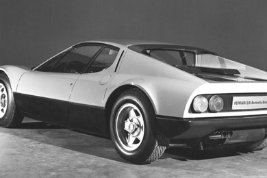 Brigitte Bardot auto