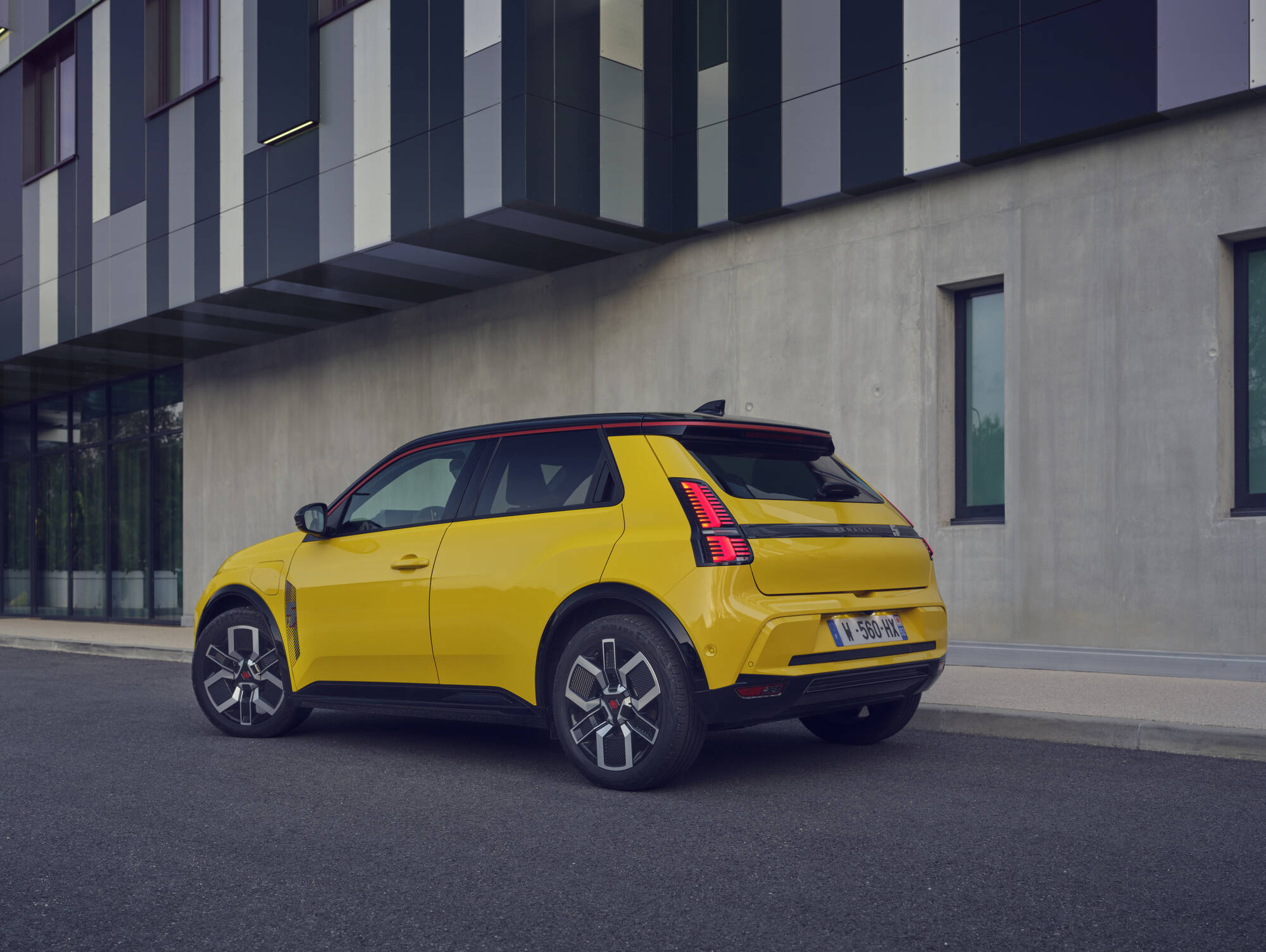 RENAULT_5_E-TECH_ELECTRIC