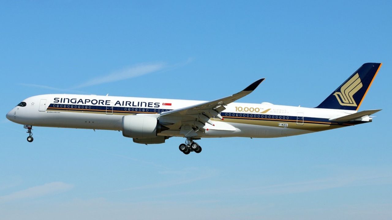 Singapore-airlines-Skytrax-mission