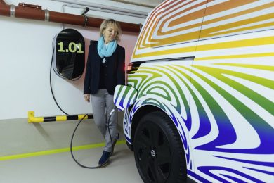 Costo elevato auto elettriche l’11% dell’energia persa durante la ricarica