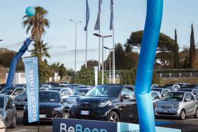 Auto usate, Per il compleanno BeBeep mette una sorpresa nella tavoletta di cioccolato