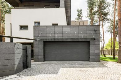 box-posti-auto-italia-prezzi-tecnocasa-cover-mission