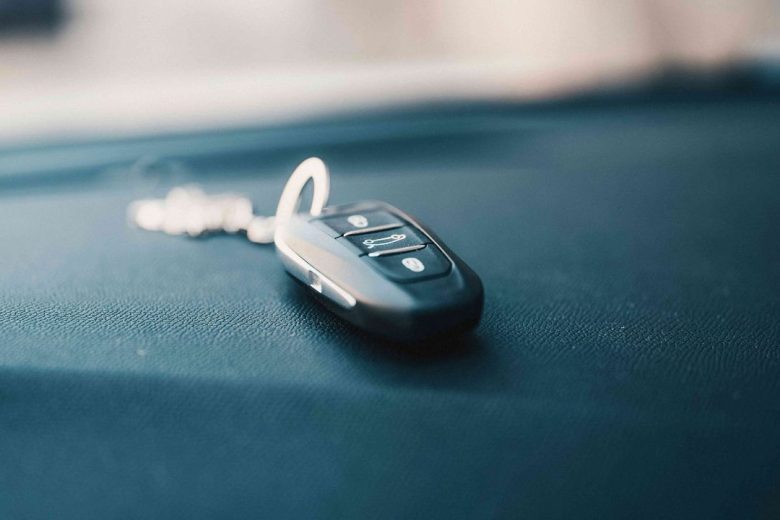 truffe-auto-usate-ricerca-carfax-italia-cover-mission