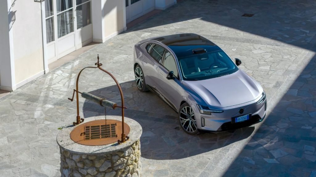 volvo-es90-cover-mission