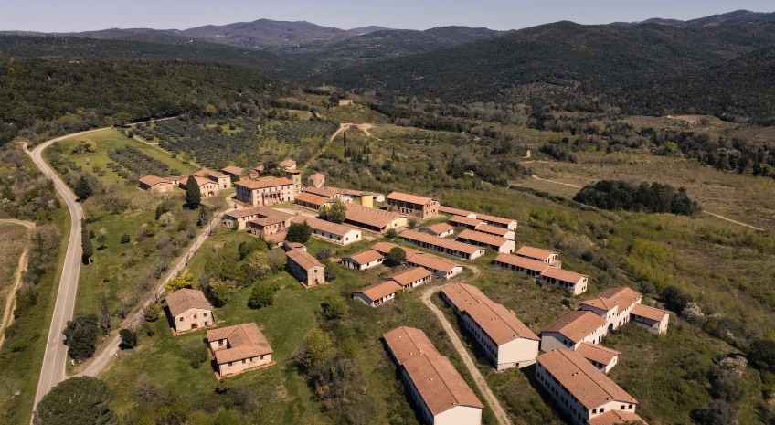 CORINTHIA-BORGO-DI-PEROLLA_