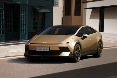 Hyundai punta forte sulla Cina con la nuova IONIQ V