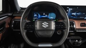 suzuki-e-vitara-11-mission