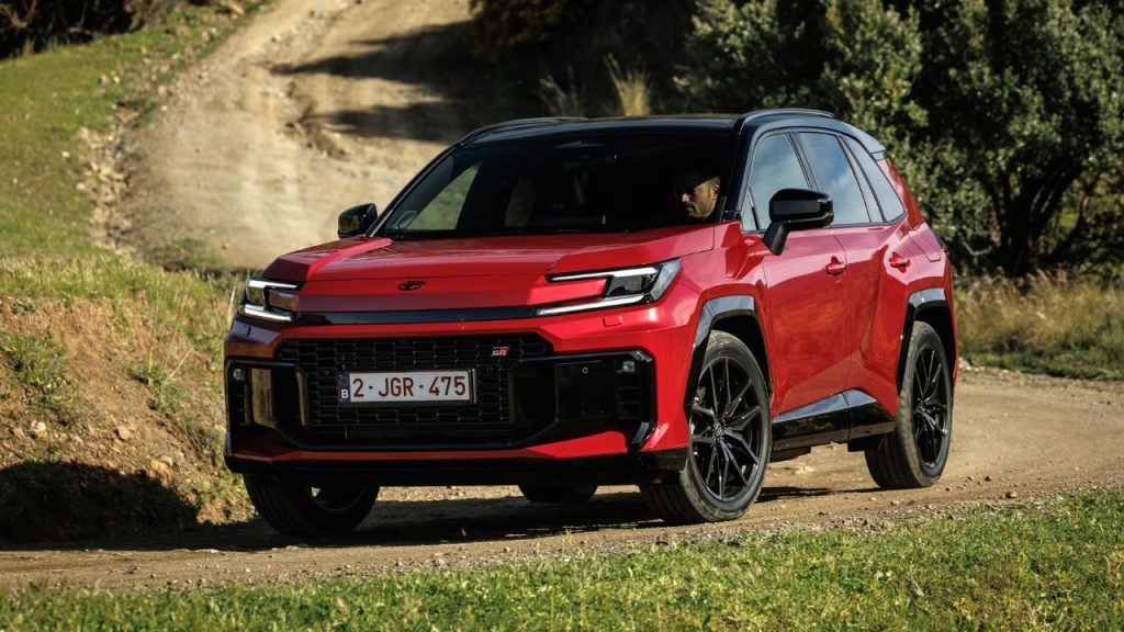 toyota-rav4-2026-cover-image-mission