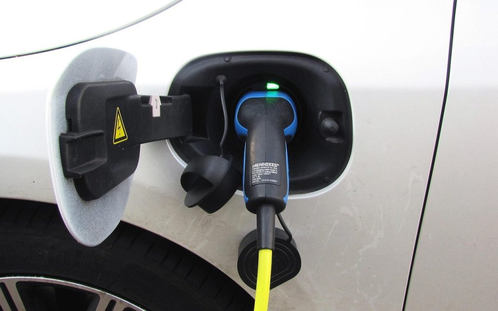 Mercato delle auto elettriche