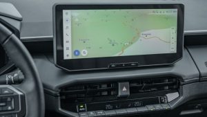 toyota-hilux-2026-06-mission