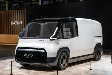 kia pv7