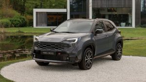 yaris-cross-gr-02-mission