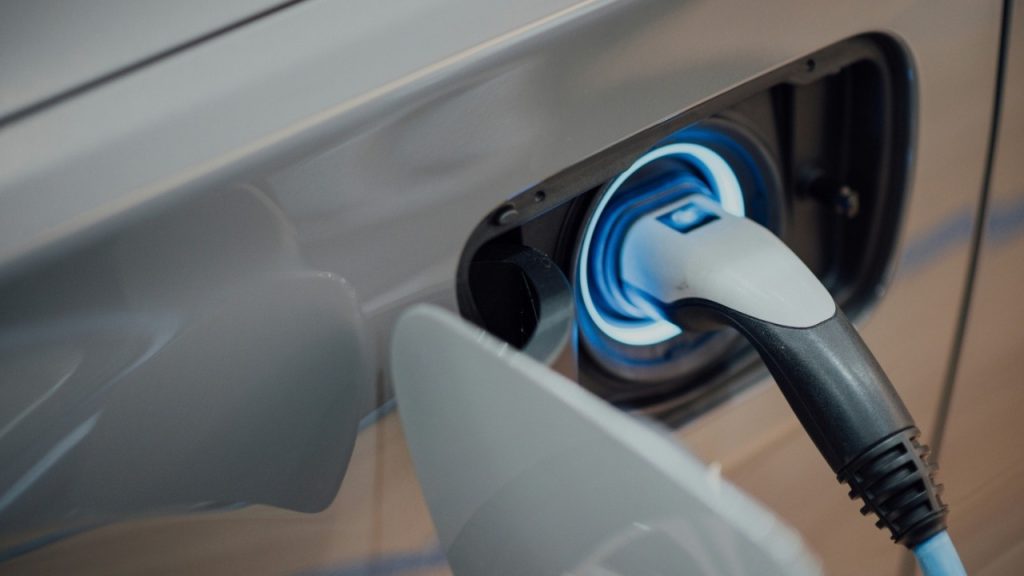 auto-ibride-elettriche-usate-carfax-mission