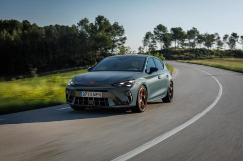 CUPRA LEON 5D ENCELADUS GREY MATT DINAMIC 001