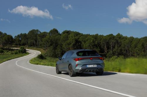 CUPRA LEON 5D ENCELADUS GREY MATT DINAMIC 011