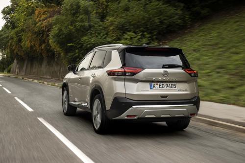 Nissan-X-Trail-e-4ORCE-2024-test-drive-3