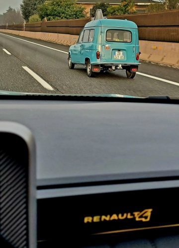 Renault-4-3