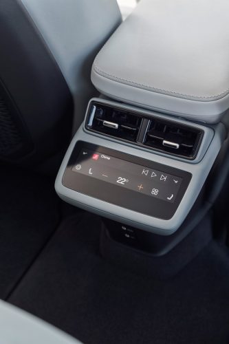 polestar-4 (1)